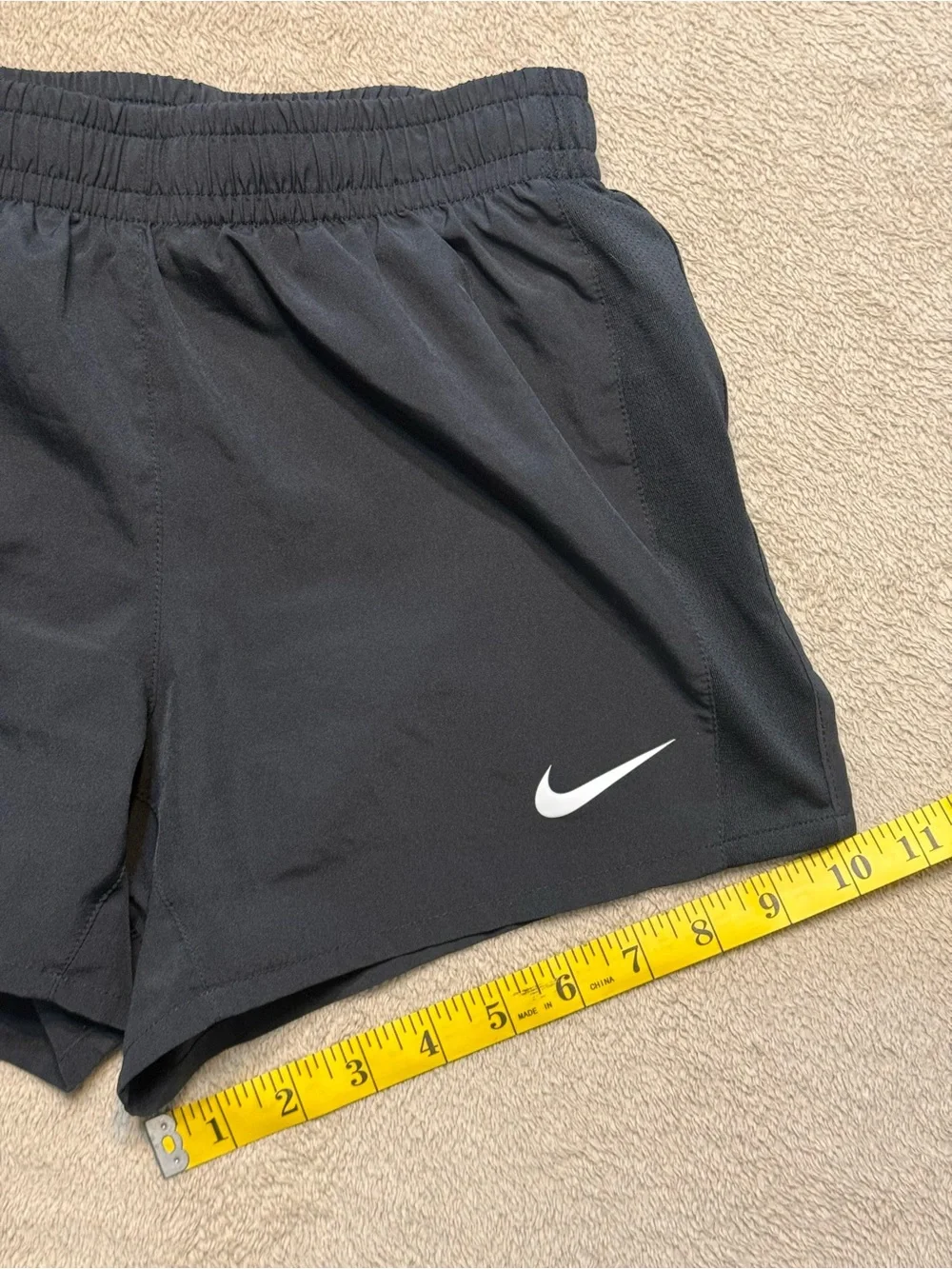 Nike Girls Youth Large Black Dri-FIT Athletic Shorts